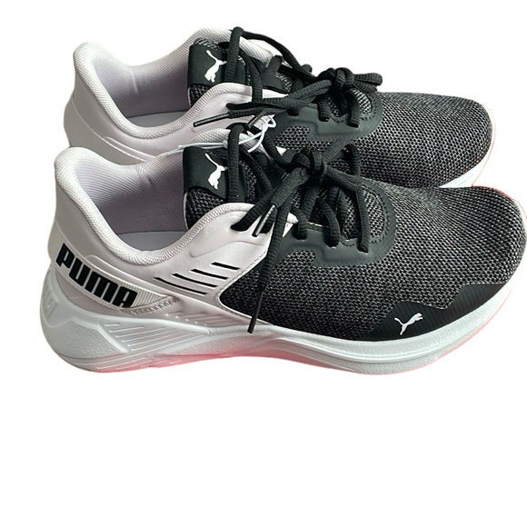 Puma - Women’s Running Shoes - Picture 2 of 5